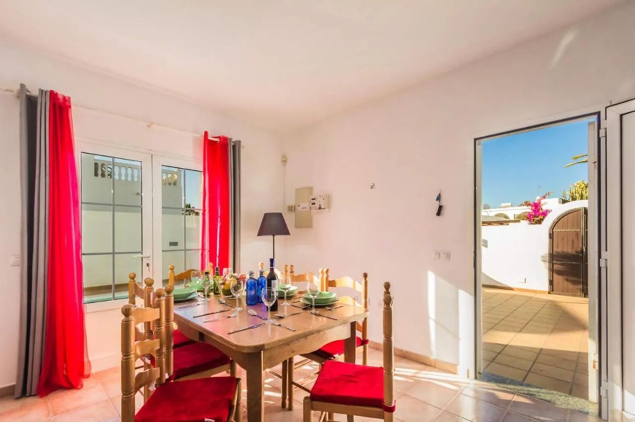 Villa Castillo By Villa Plus Puerto del Carmen  Spanien